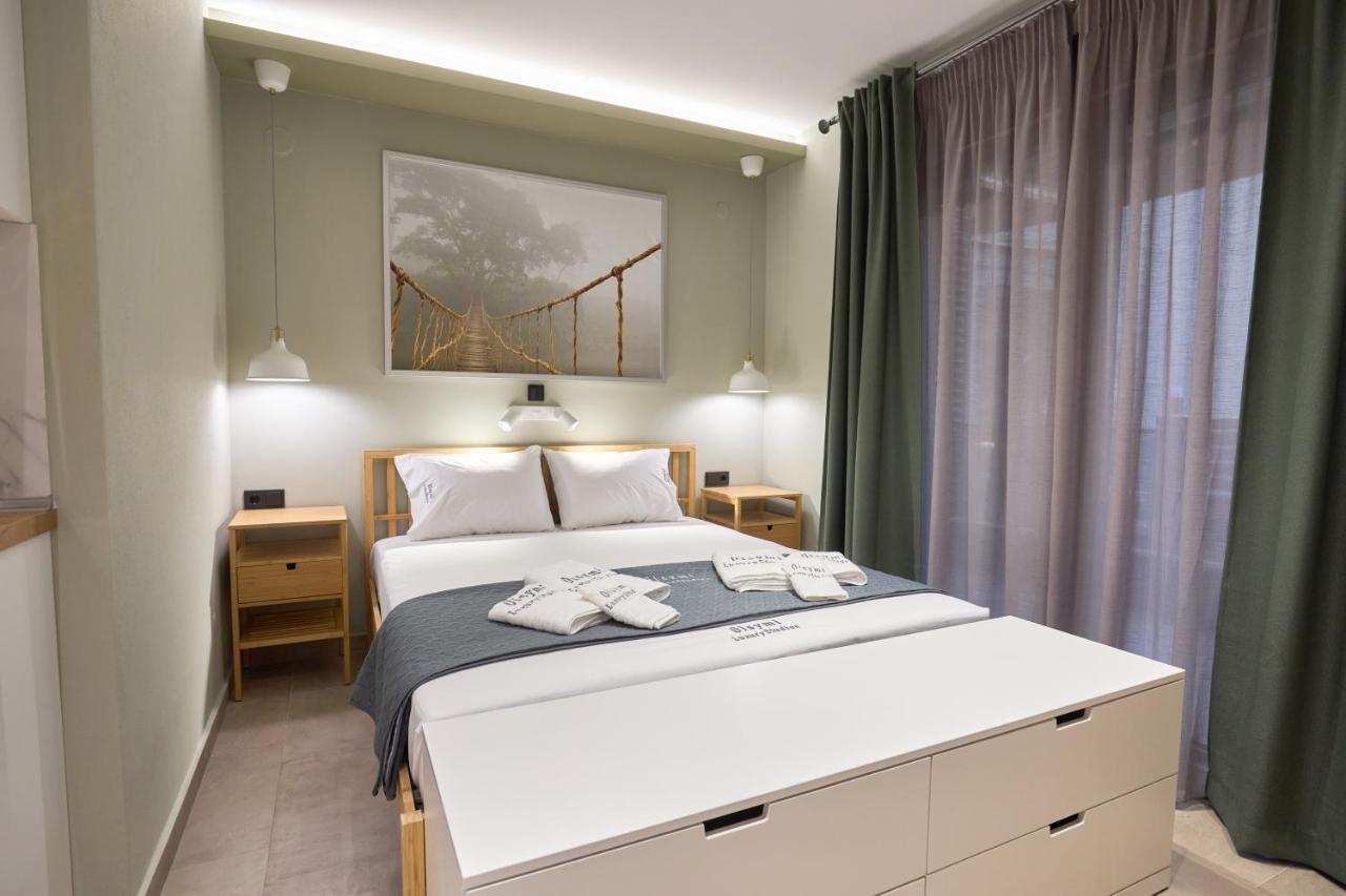 Oisymi Luxury Studios Nea Peramos  Luaran gambar
