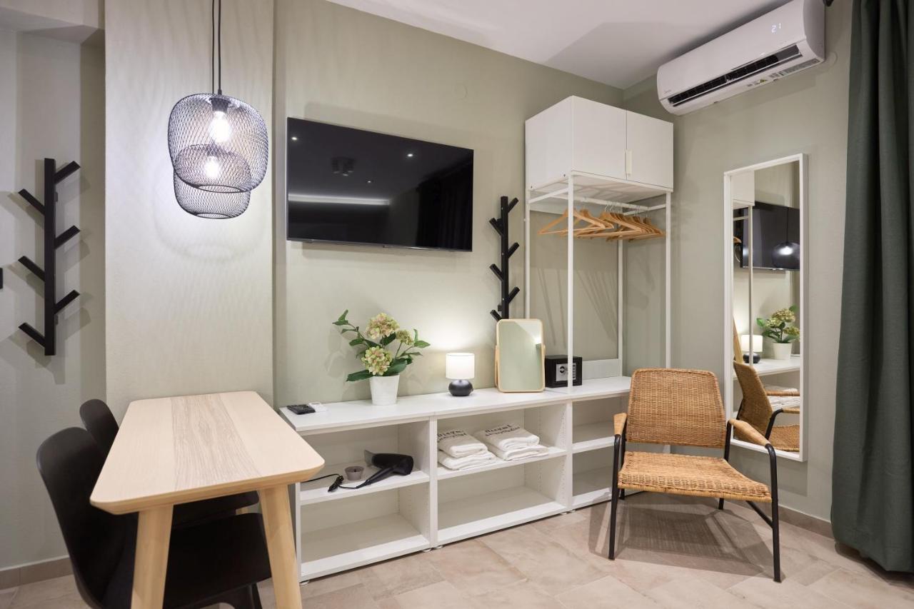 Oisymi Luxury Studios Nea Peramos  Luaran gambar
